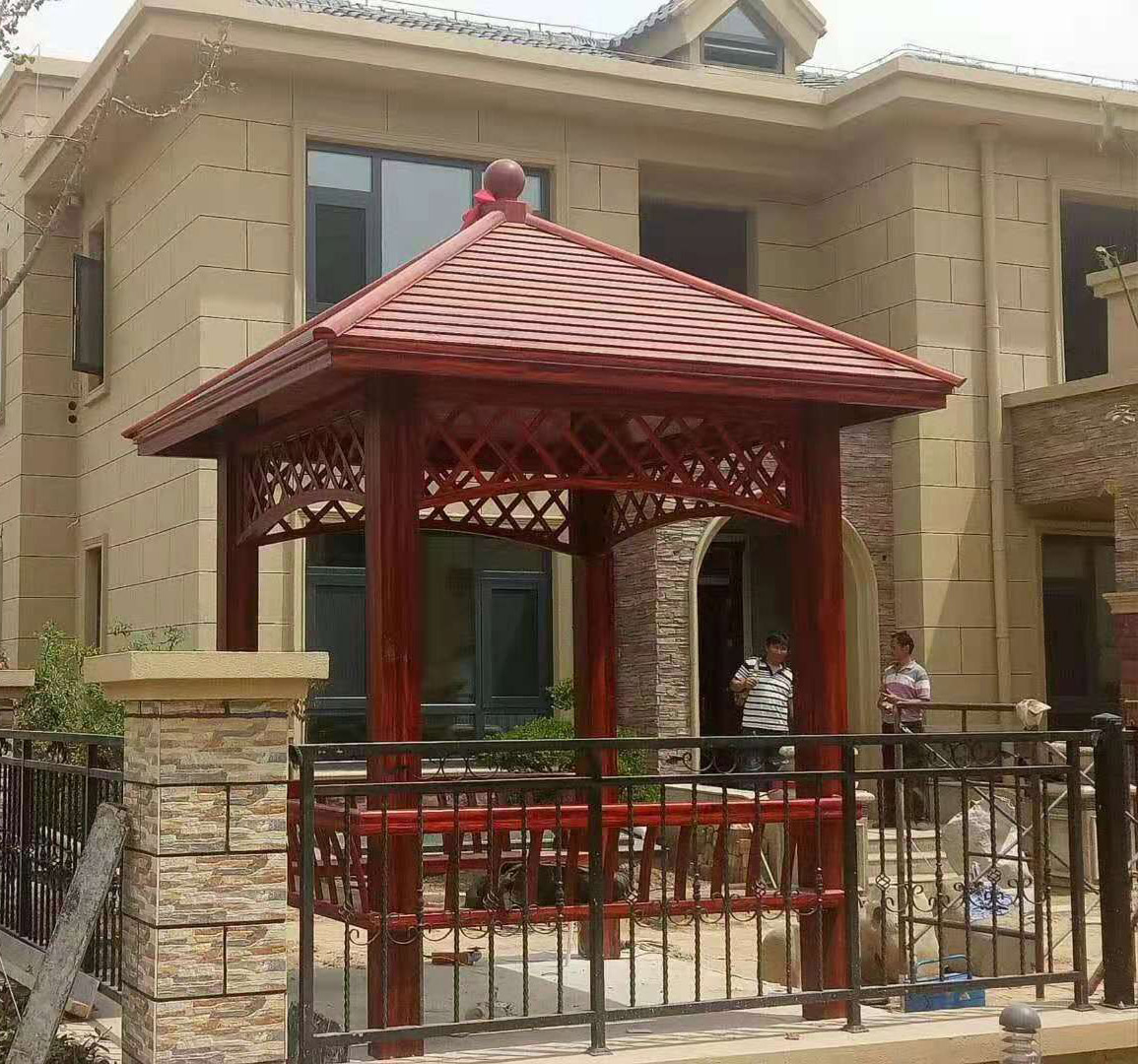 使用鋁合金涼亭有哪些優(yōu)勢
